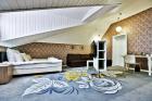 Studio Room (Mansard room)
